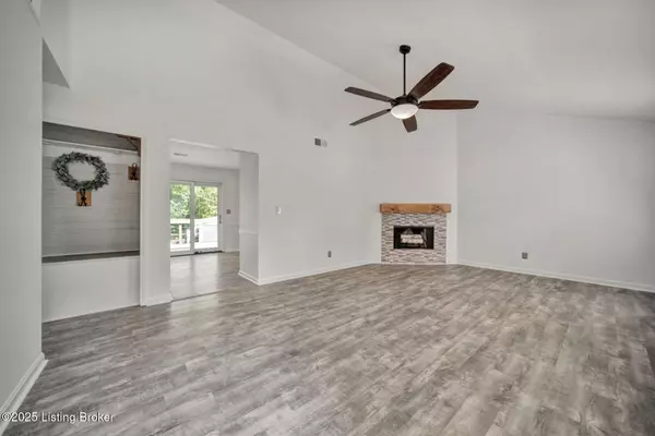 Louisville, KY 40220,2815 Antone Pkwy