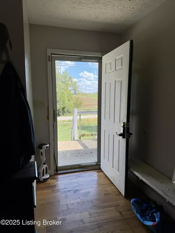 Taylorsville, KY 40071,3927 Elk Creek Rd