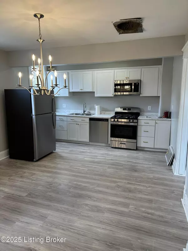 Louisville, KY 40204,815 Edward St