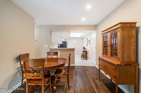 Louisville, KY 40241,3011 Parkstone Ct