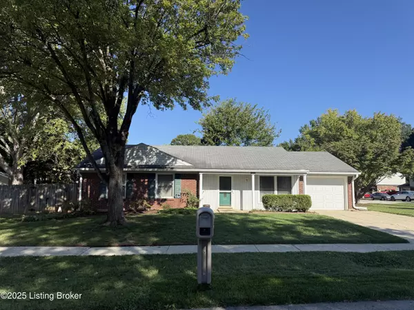9509 Meadowgate Ct, Louisville, KY 40223