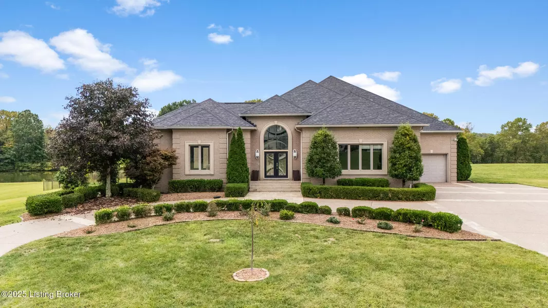 15810 Crystal Valley WAY, Louisville, KY 40299