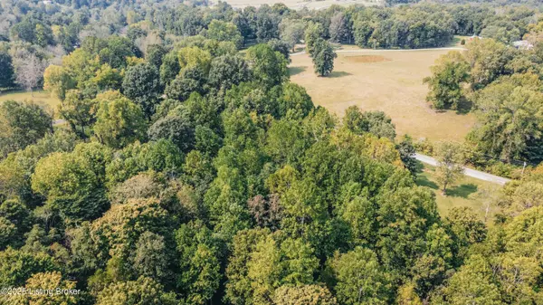Hardinsburg, KY 40143,1350 Lake Of The Woods Loop