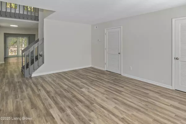 Louisville, KY 40206,427 Ledgeview Park Dr
