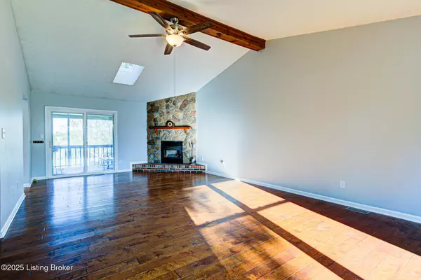 Shelbyville, KY 40065,116 Pogue Rd