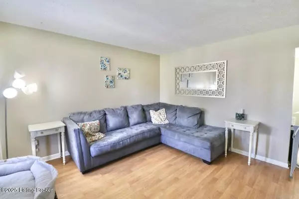 Louisville, KY 40291,10202 Chico Ct