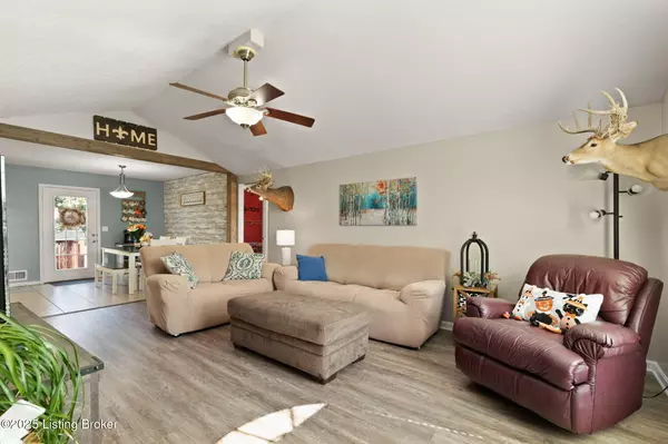 Mt Washington, KY 40047,123 Louis Ln