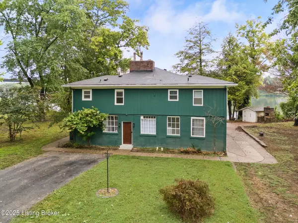 Prospect, KY 40059,6410 Transylvania Beach Rd