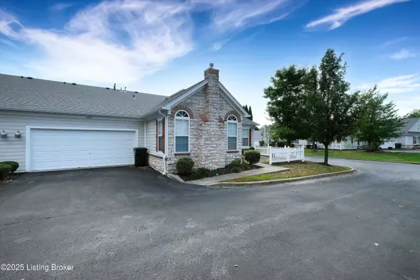 Louisville, KY 40272,4429 Pinnacle View Pl