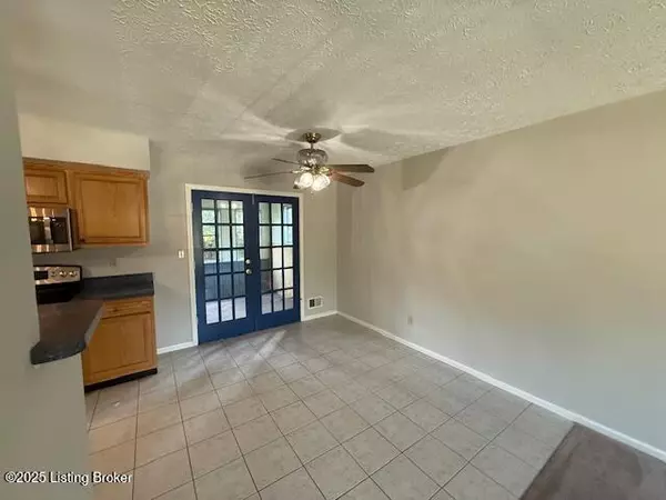 Louisville, KY 40228,7205 Peppermill Ct