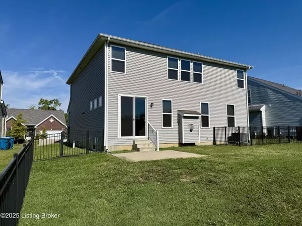 Louisville, KY 40245,427 Rockcrest WAY