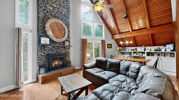 La Grange, KY 40031,3517 E Dogwood Cir