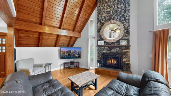 La Grange, KY 40031,3517 E Dogwood Cir