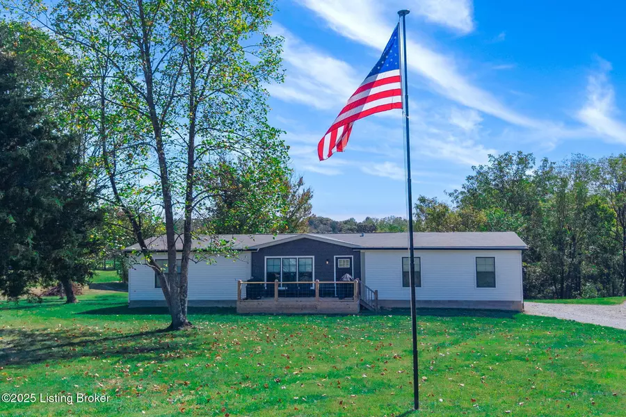 50 Masters Ct, Taylorsville, KY 40071
