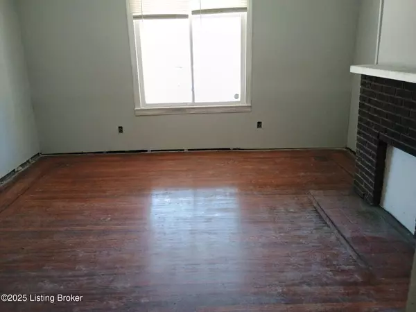 Louisville, KY 40211,2317 Magazine St
