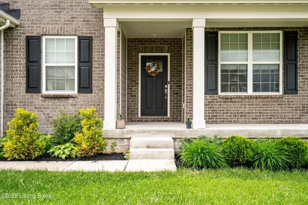 Fisherville, KY 40023,17422 Shakes Creek Dr