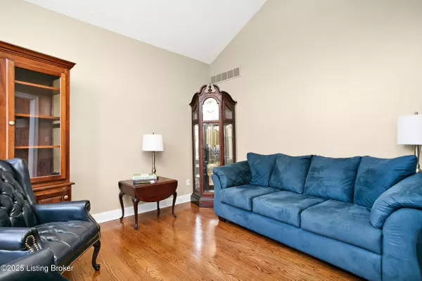 Bardstown, KY 40004,106 Englewood Dr