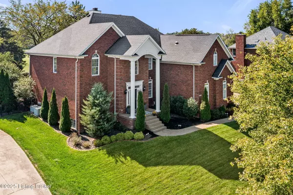 1606 Mahogany Run Dr, La Grange, KY 40031