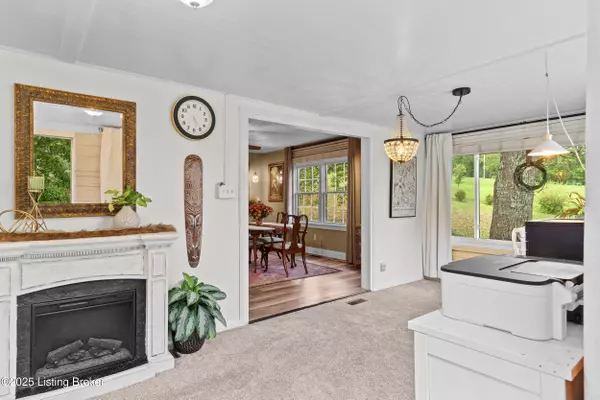 Lebanon Junction, KY 40150,7330 Beech Grove Rd