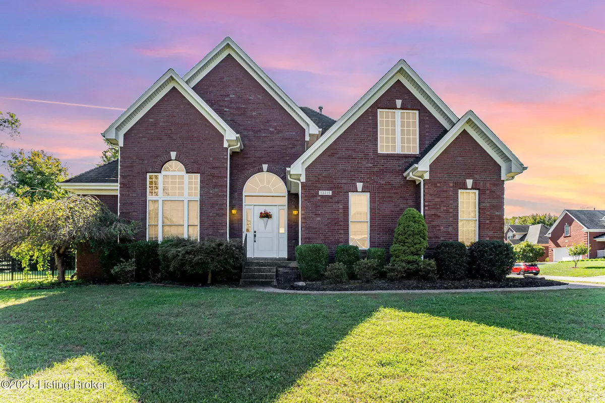 Louisville, KY 40245,13315 Oak Forest Ct