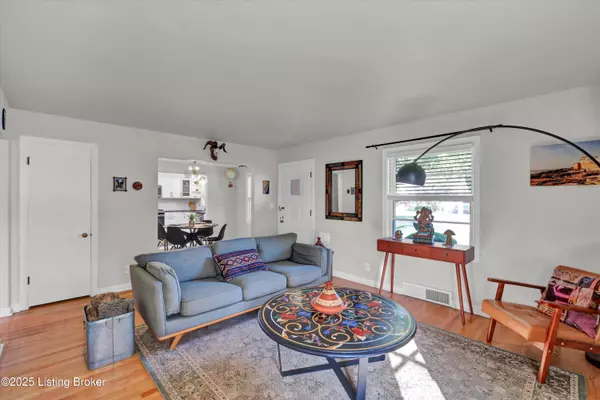 Louisville, KY 40213,1628 Nightingale Rd