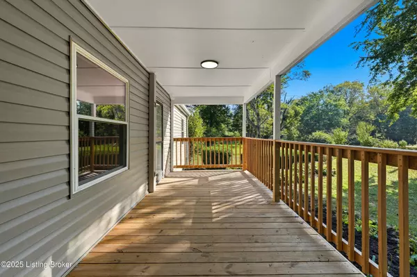 La Grange, KY 40031,38 Woodstock Cir