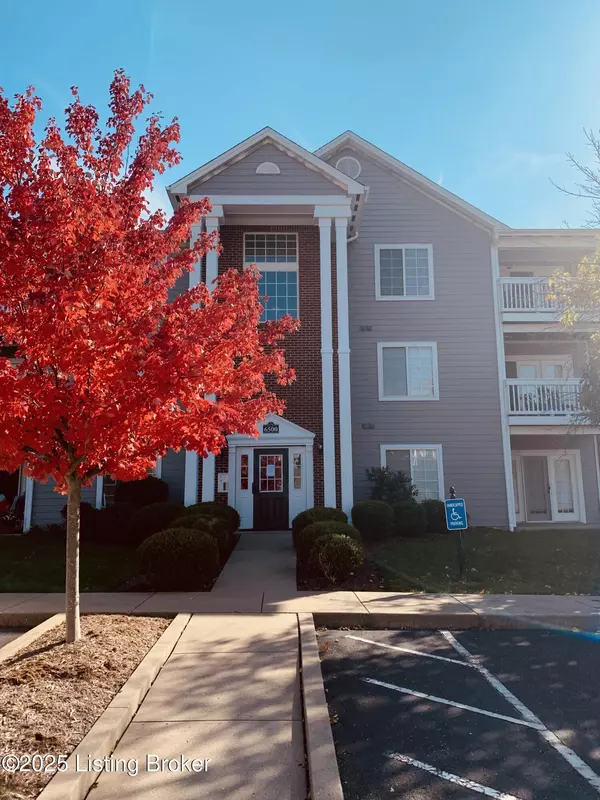 Crestwood, KY 40014,6500 Matalin Pl #310