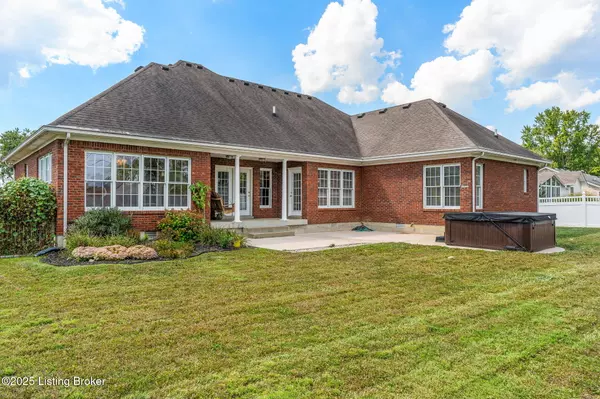 Shepherdsville, KY 40165,262 Centerview Dr