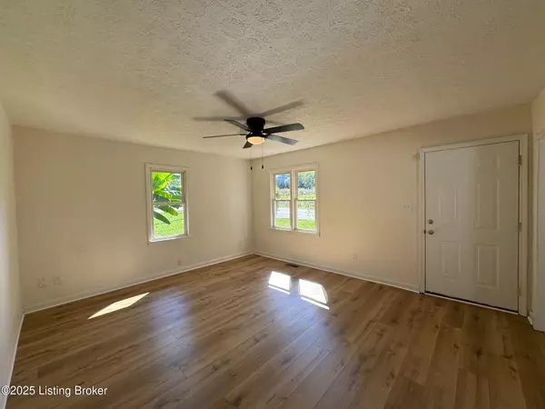 Elizabethtown, KY 42701,423 Pierce St