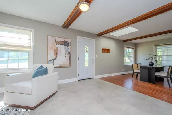 Louisville, KY 40299,10303 Grand Ave