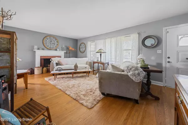 Louisville, KY 40220,2624 Meadow Dr