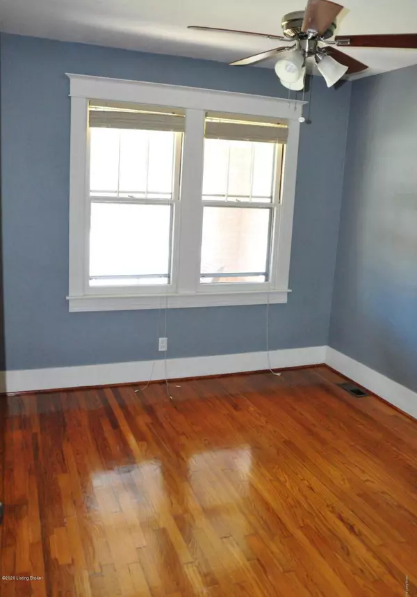 Louisville, KY 40207,3829 Elmwood Ave