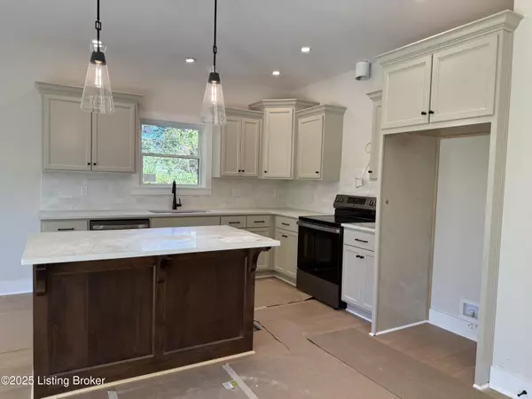 La Grange, KY 40031,2608 Sycamore Run Ct