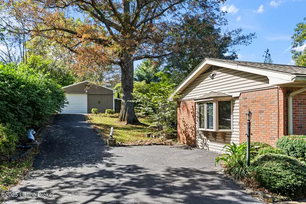 Smithfield, KY 40068,5524 Main St