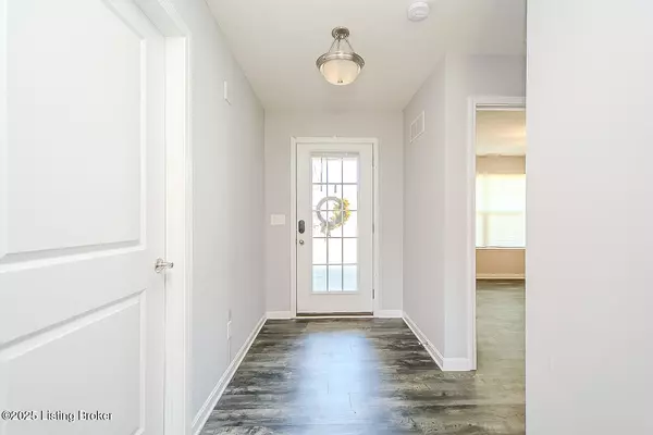 Shepherdsville, KY 40165,404 Villa Ln