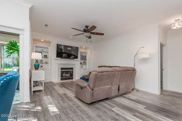 Louisville, KY 40241,5139 Withorn SQ