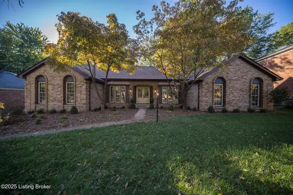 Louisville, KY 40223,1212 Rock Falls TRCE