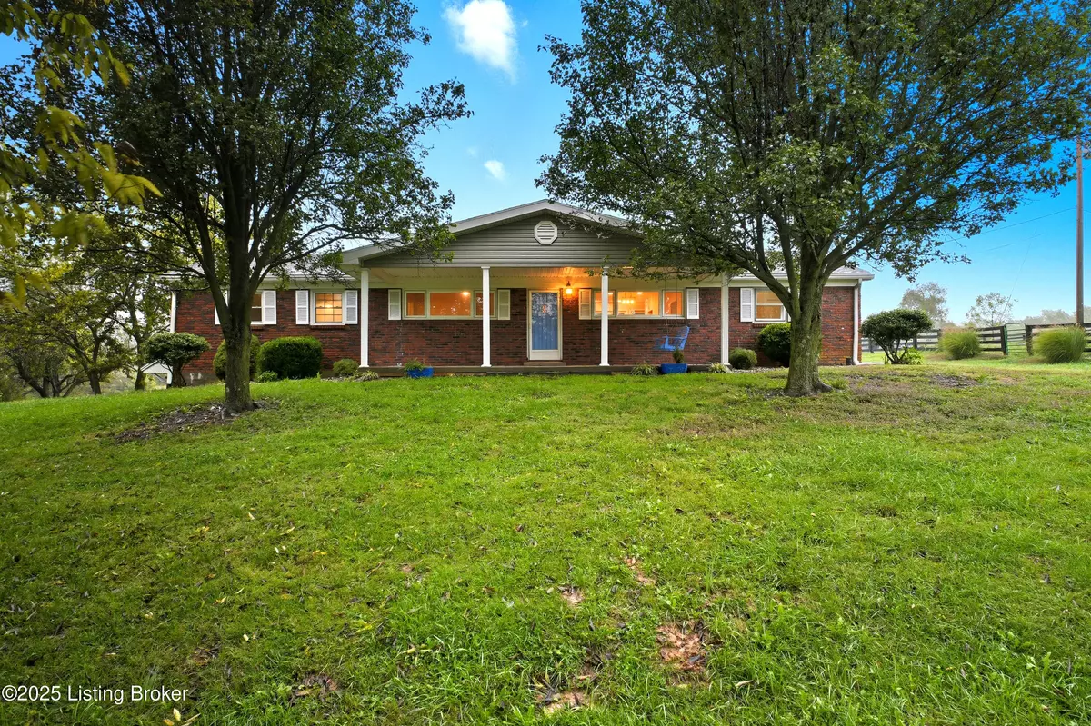 Campbellsburg, KY 40011,598 Old Carmon Rd