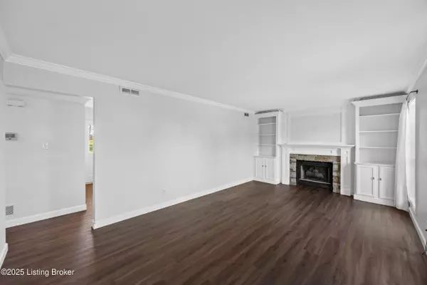 Jeffersontown, KY 40299,4724 Ferrer WAY