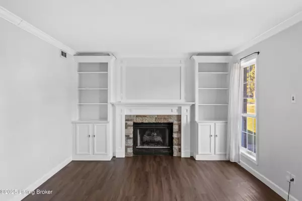 Jeffersontown, KY 40299,4724 Ferrer WAY