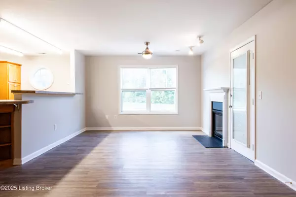 Louisville, KY 40229,6516 Brook Bend WAY #UNIT 134