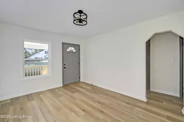 Louisville, KY 40215,1513 Longfield Ave