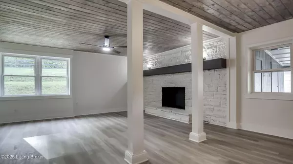 Crestwood, KY 40014,7800 Louisville Post Rd