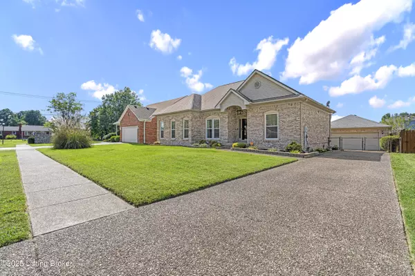 Louisville, KY 40272,10106 Twilight Dr