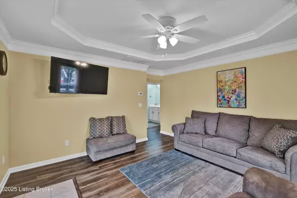 Louisville, KY 40228,7248 Briscoe Vista WAY