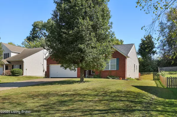 Louisville, KY 40228,8905 Amaranth Dr