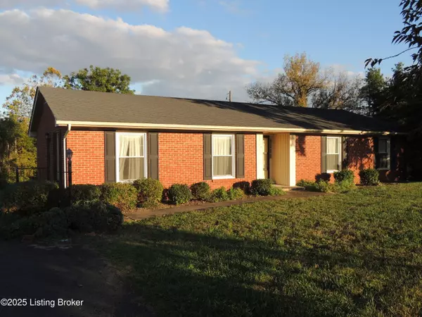 Bardstown, KY 40004,1019 N Third St