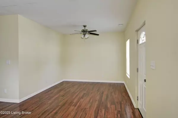 Louisville, KY 40211,4202 Fordson WAY