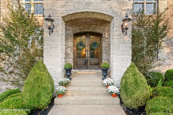 Louisville, KY 40245,19010 Long Grove WAY