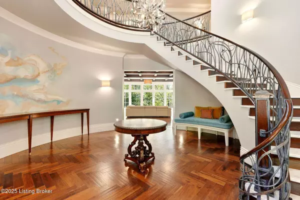 Prospect, KY 40059,8501 Wolf Pen Branch Rd